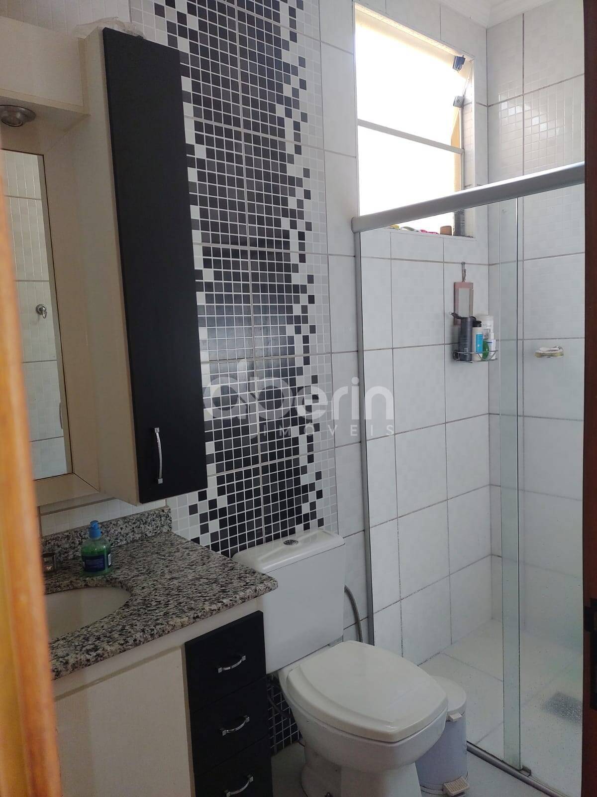 Casa à venda com 3 quartos, 170m² - Foto 10