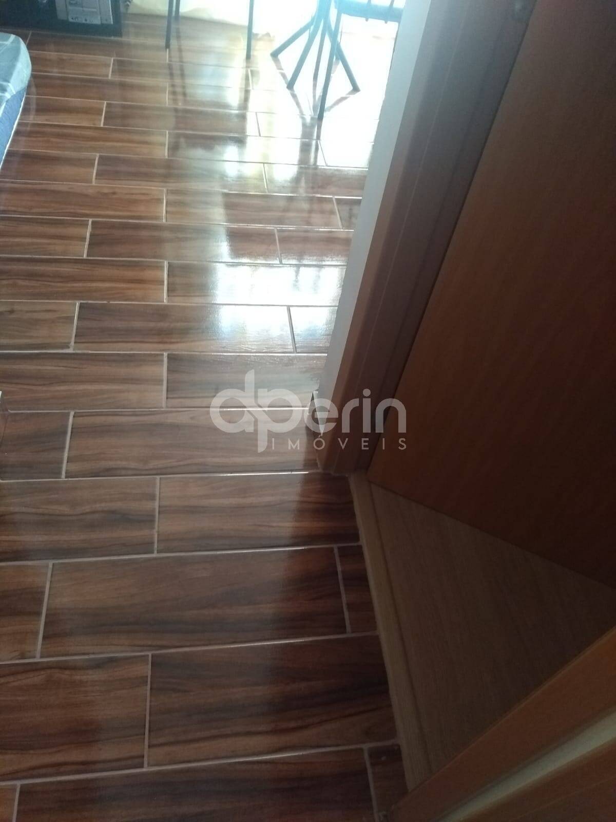 Apartamento à venda com 2 quartos, 40m² - Foto 5