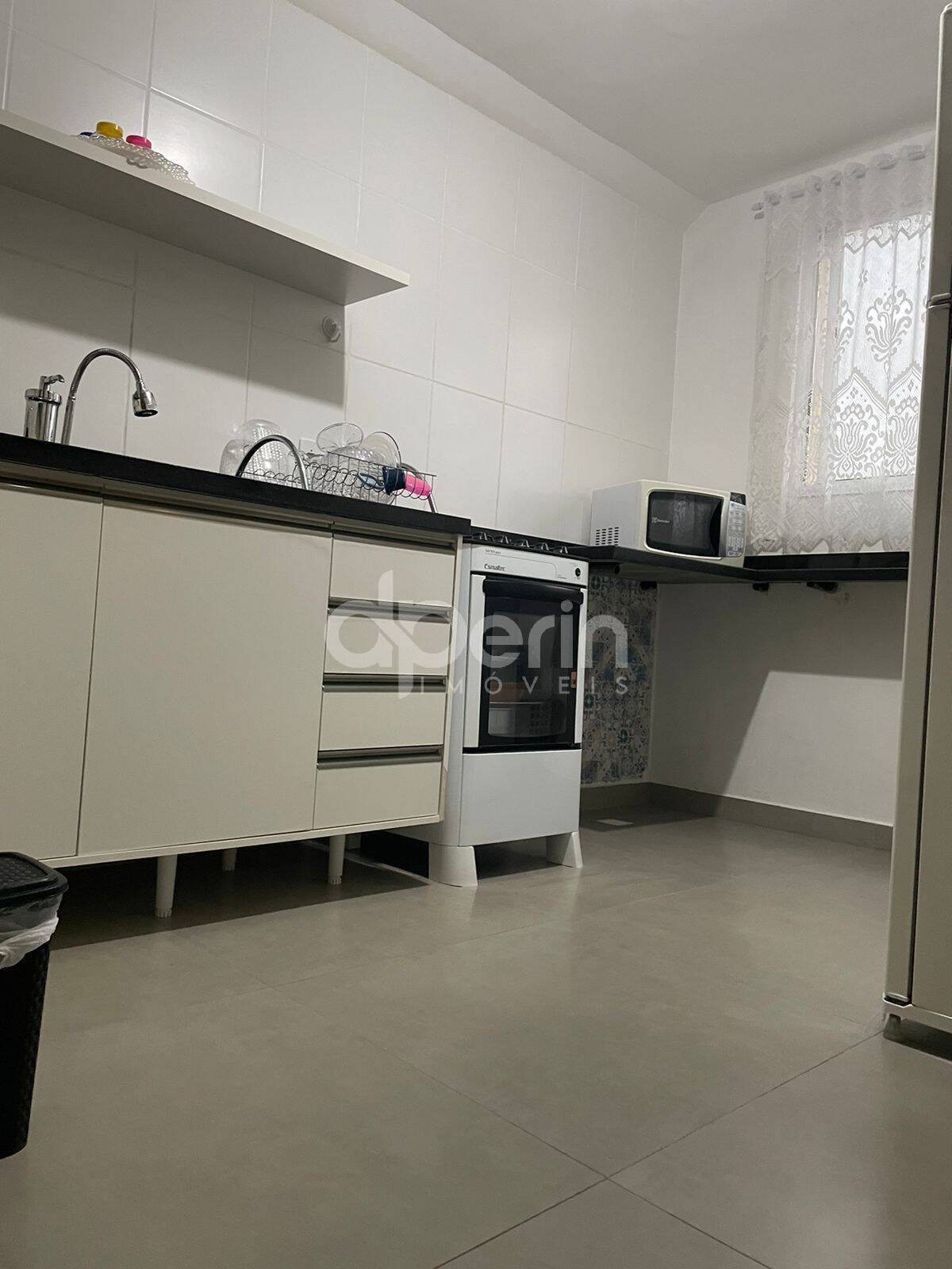 Apartamento à venda com 2 quartos, 42m² - Foto 3