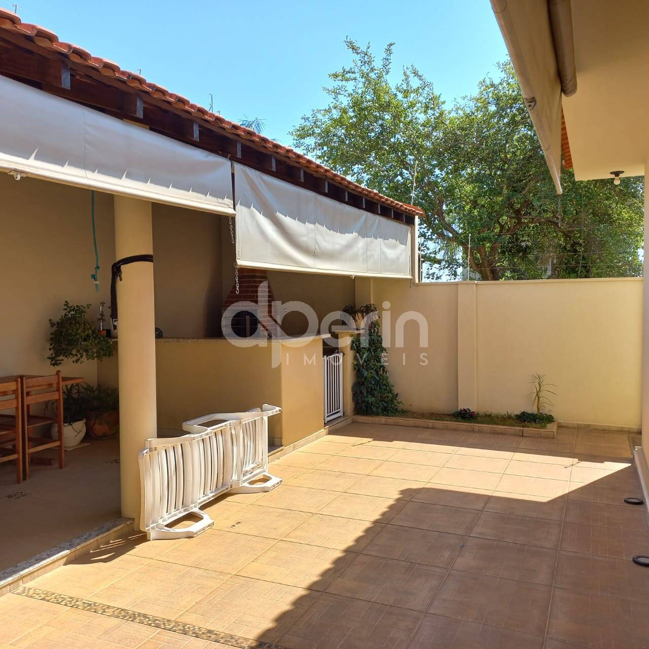 Casa à venda com 3 quartos, 185m² - Foto 12