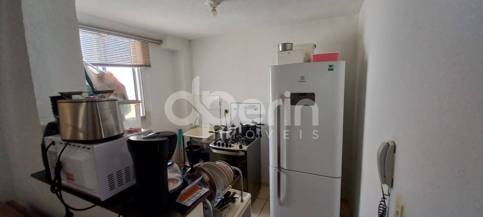 Apartamento à venda com 2 quartos, 42m² - Foto 5