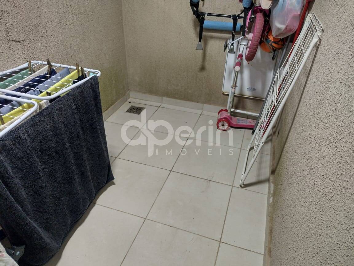 Apartamento à venda com 2 quartos, 48m² - Foto 11