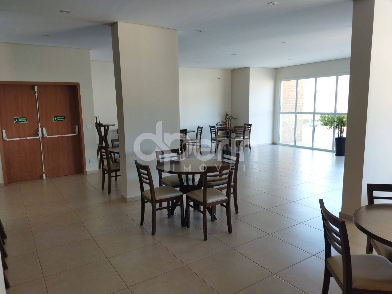 Apartamento à venda com 3 quartos, 109m² - Foto 4