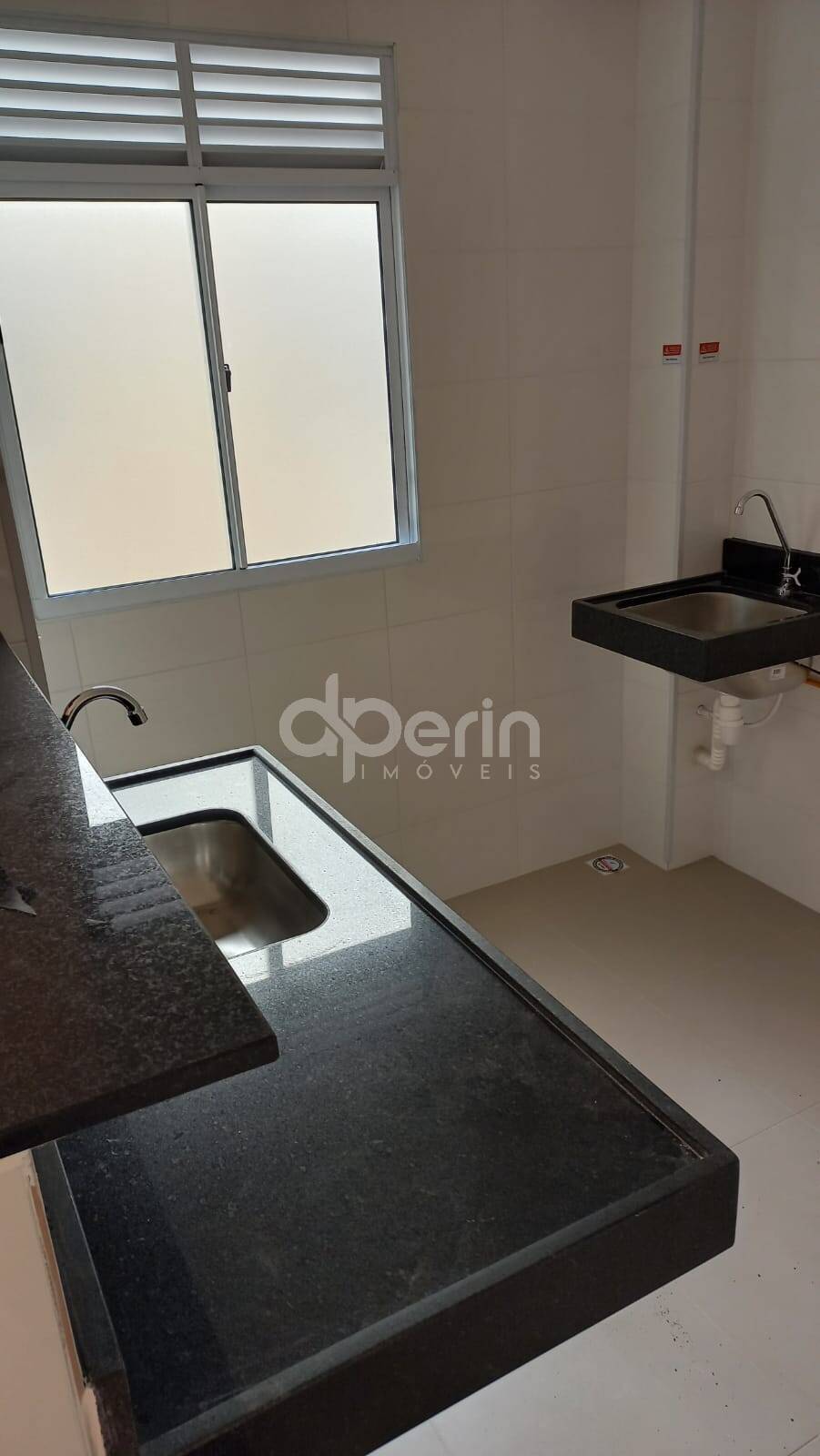 Apartamento à venda com 2 quartos, 40m² - Foto 2