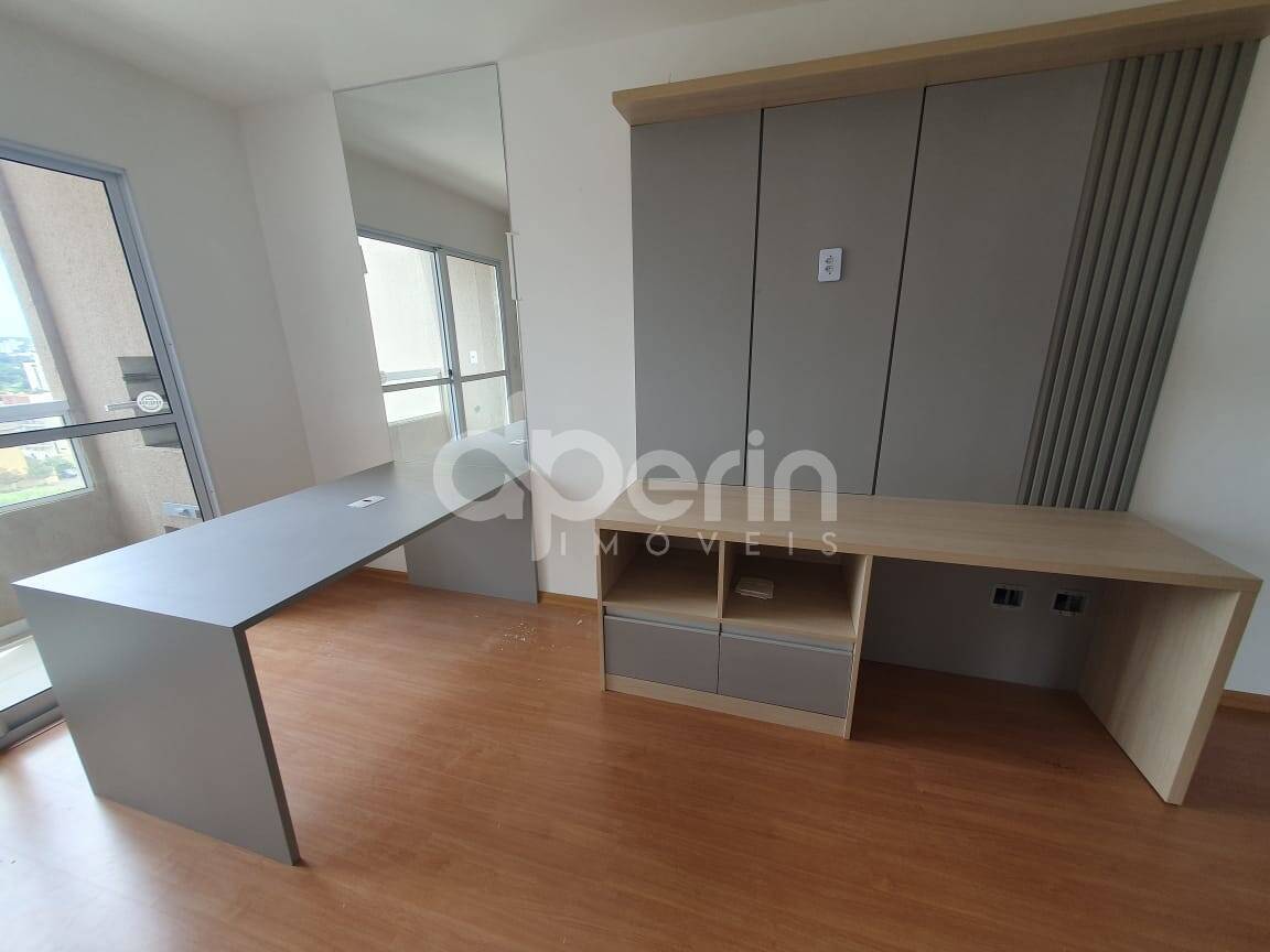 Apartamento à venda com 2 quartos, 45m² - Foto 2