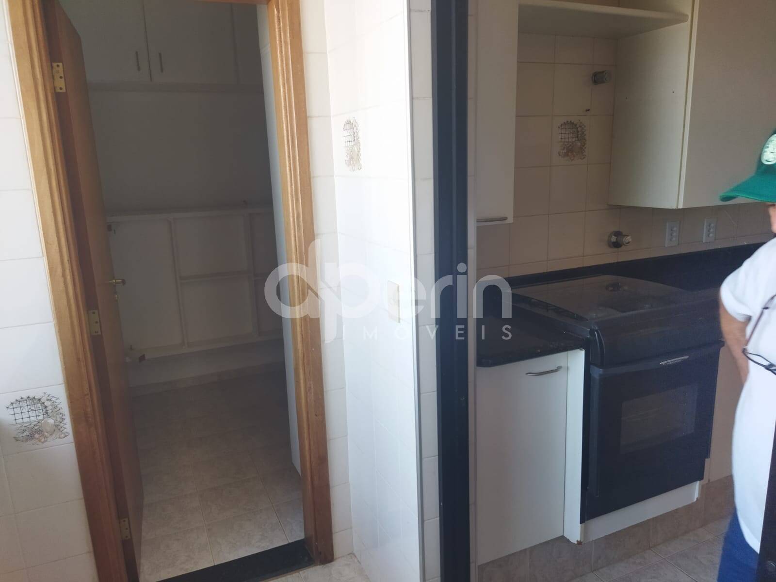 Apartamento à venda com 3 quartos, 147m² - Foto 7