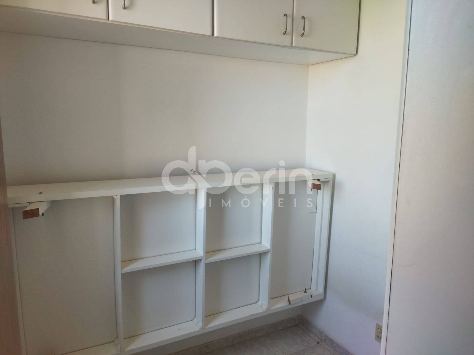 Apartamento à venda com 3 quartos, 147m² - Foto 8