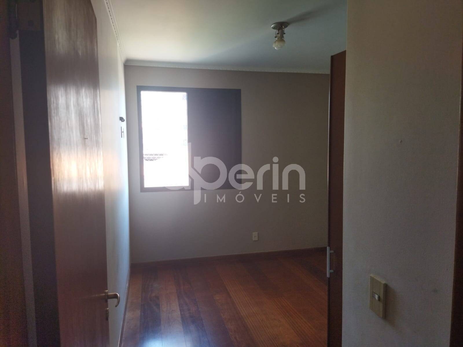 Apartamento à venda com 3 quartos, 147m² - Foto 22