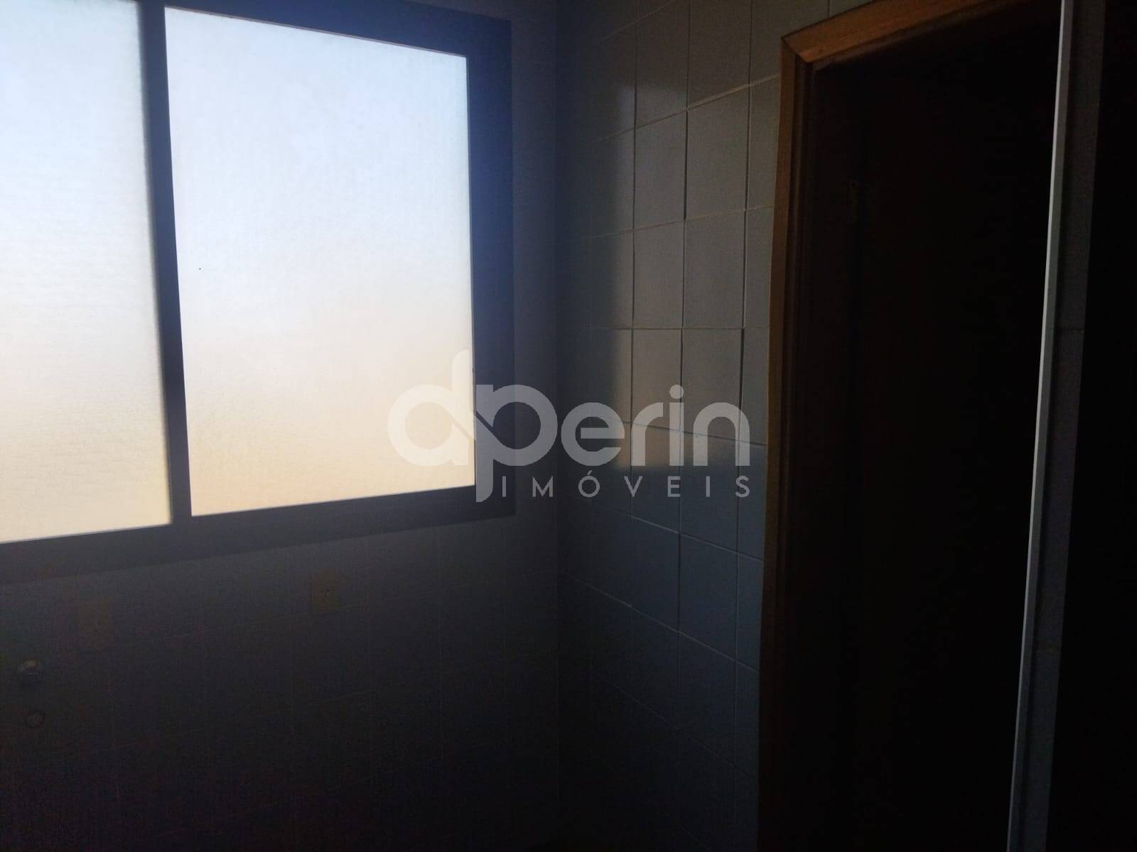 Apartamento à venda com 3 quartos, 147m² - Foto 7