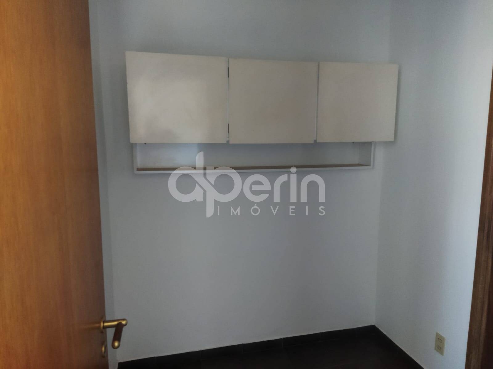 Apartamento à venda com 3 quartos, 147m² - Foto 11