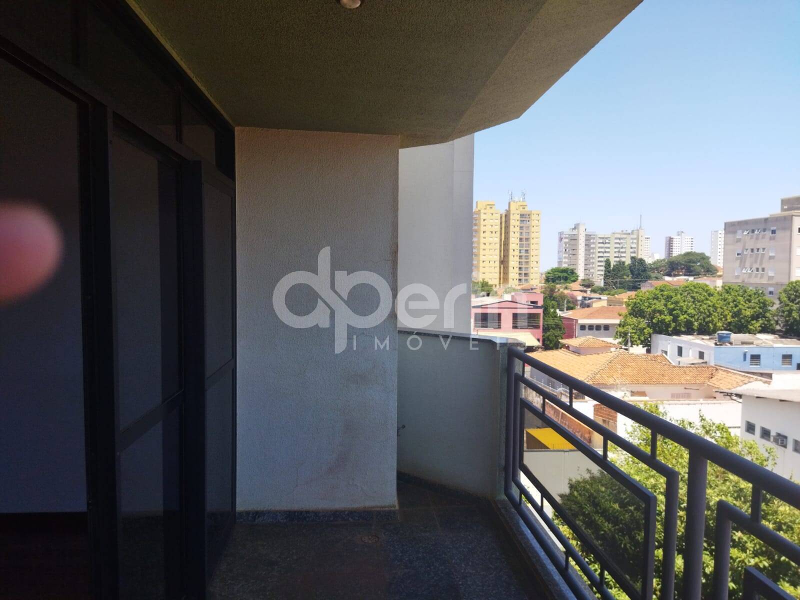 Apartamento à venda com 3 quartos, 147m² - Foto 20