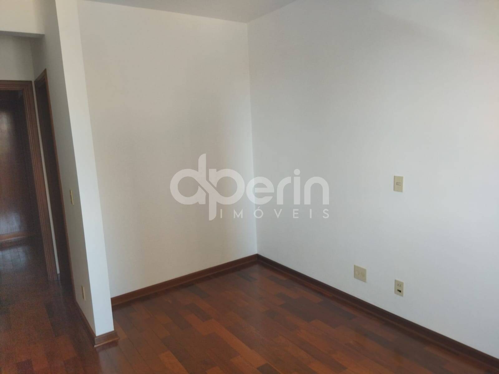 Apartamento à venda com 3 quartos, 147m² - Foto 21