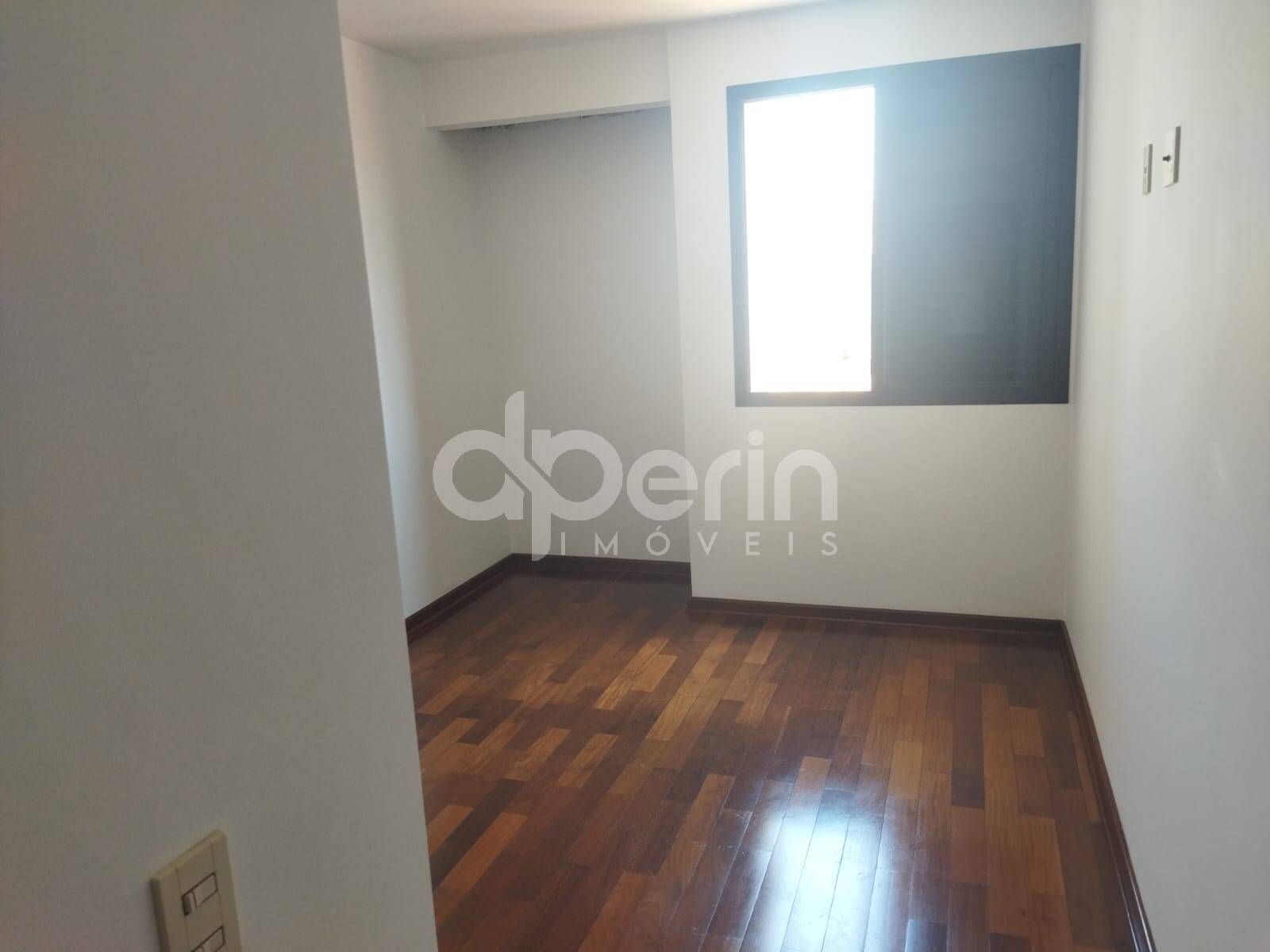 Apartamento à venda com 3 quartos, 147m² - Foto 23