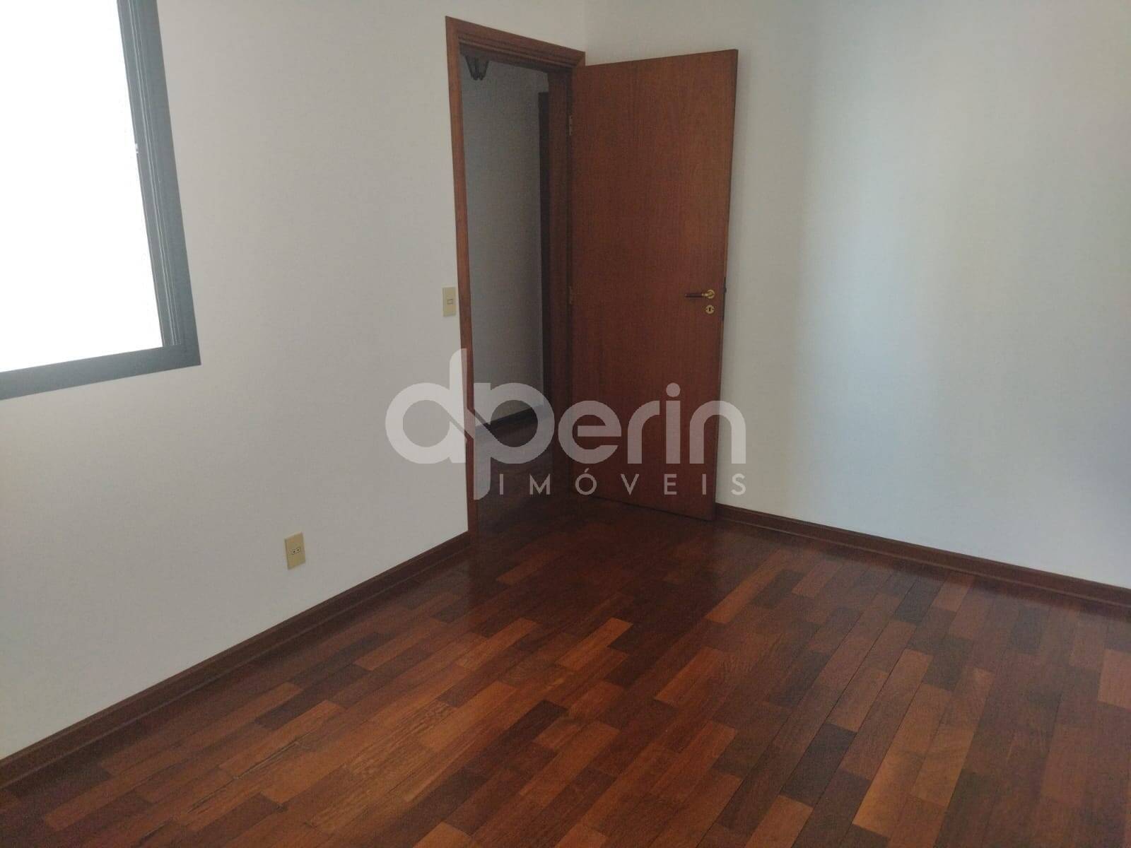 Apartamento à venda com 3 quartos, 147m² - Foto 26