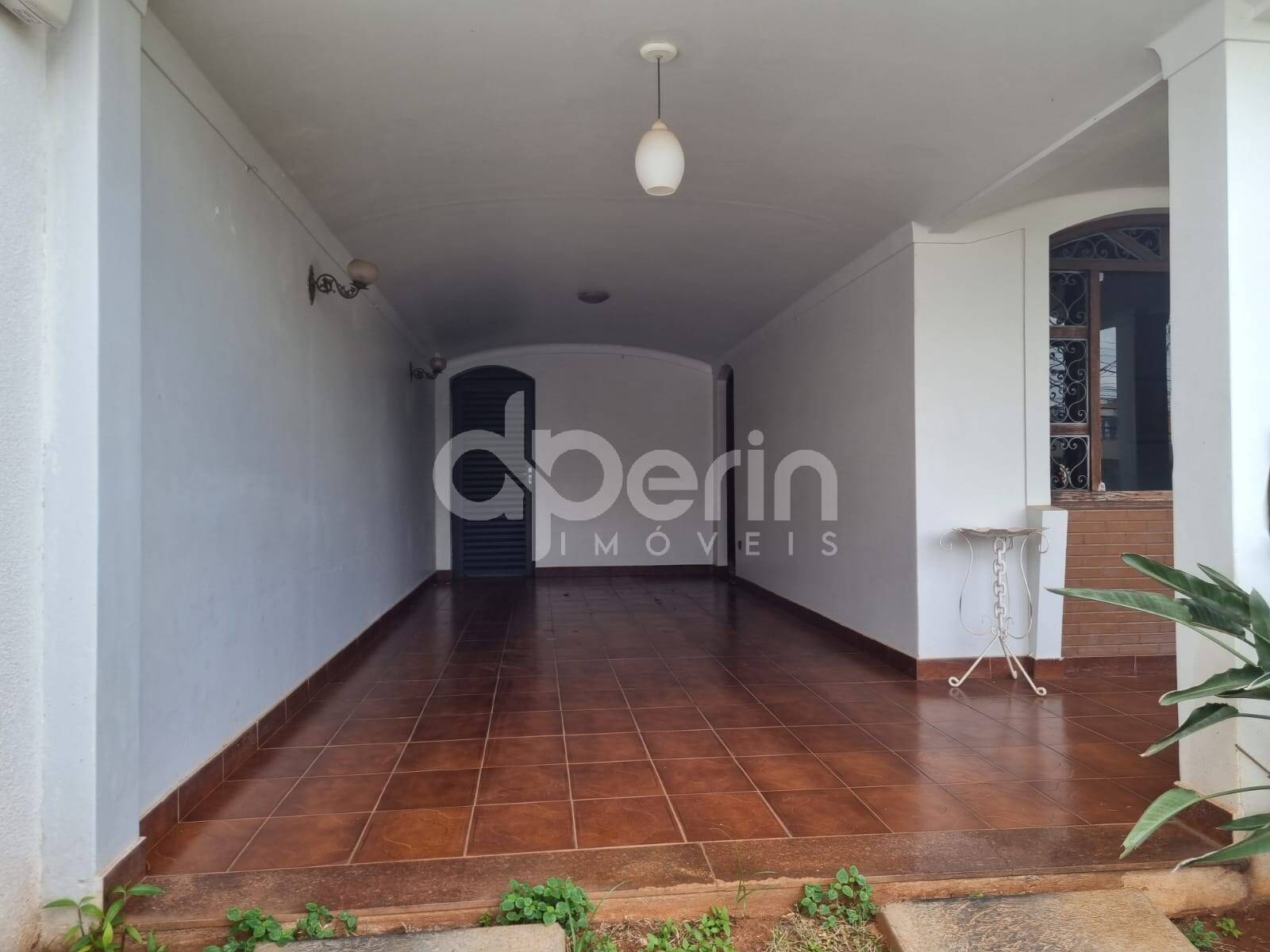 Casa à venda com 4 quartos, 272m² - Foto 5