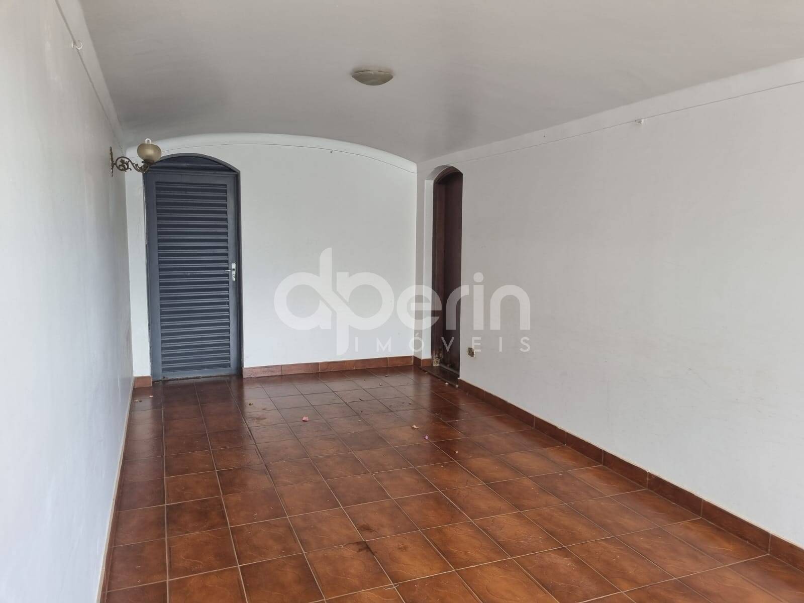 Casa à venda com 4 quartos, 272m² - Foto 8