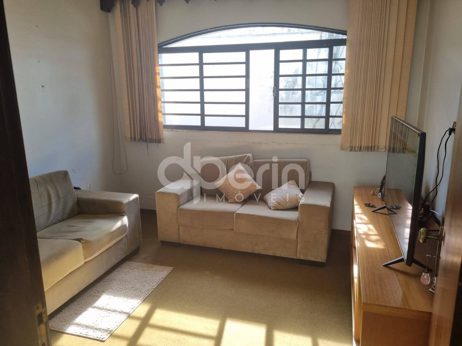 Casa à venda com 4 quartos, 272m² - Foto 46