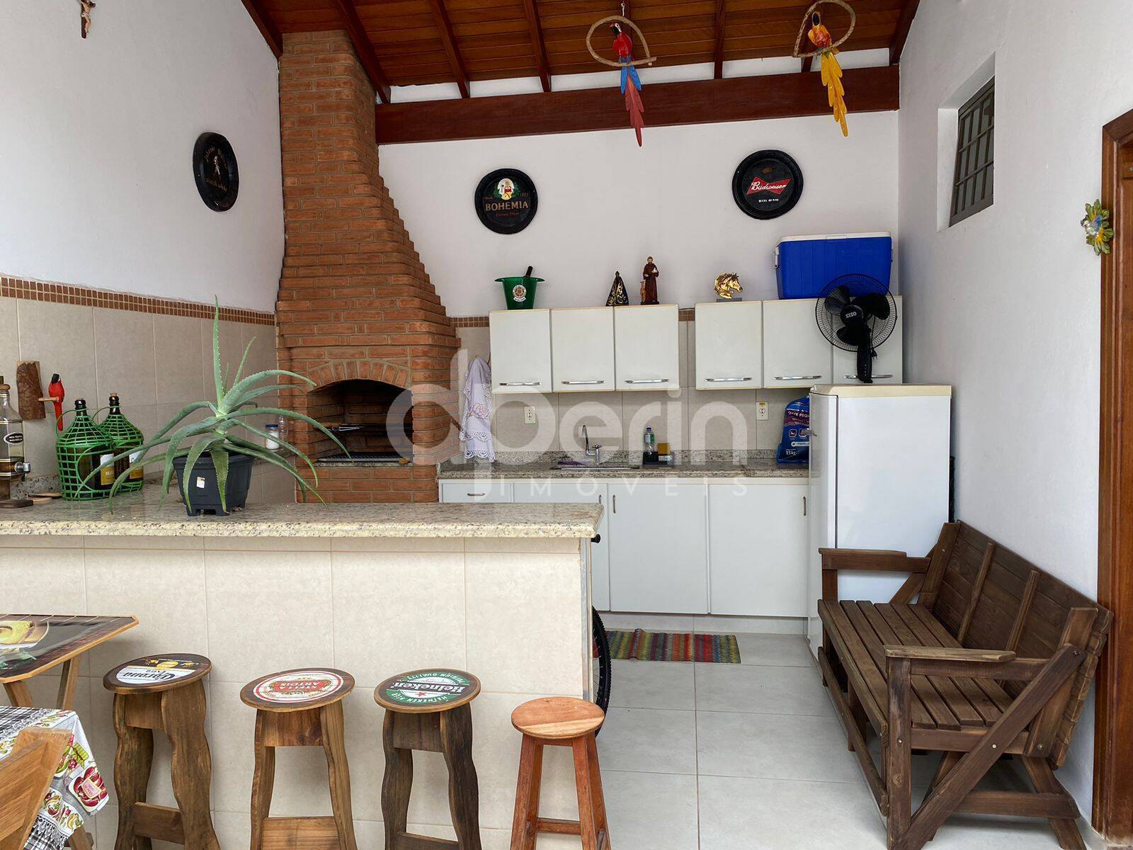 Casa à venda com 3 quartos, 161m² - Foto 8