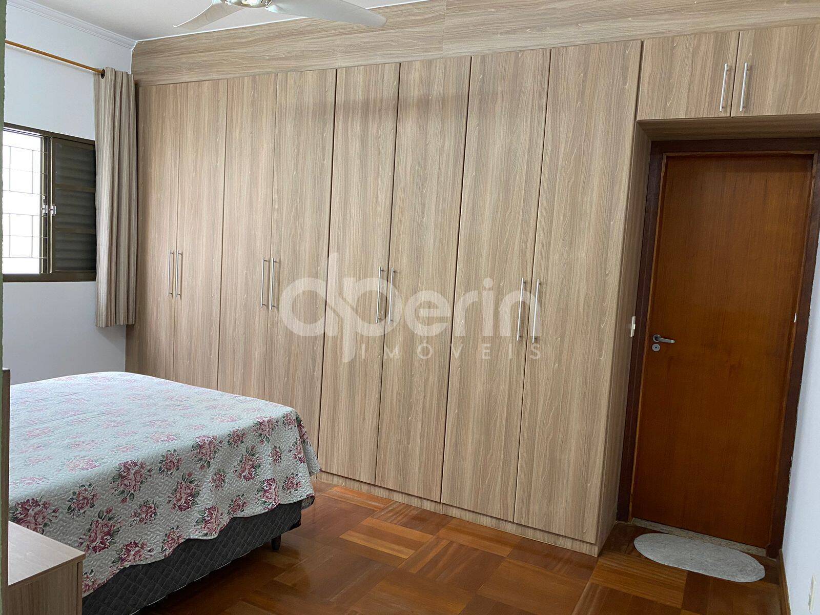 Casa à venda com 3 quartos, 161m² - Foto 16