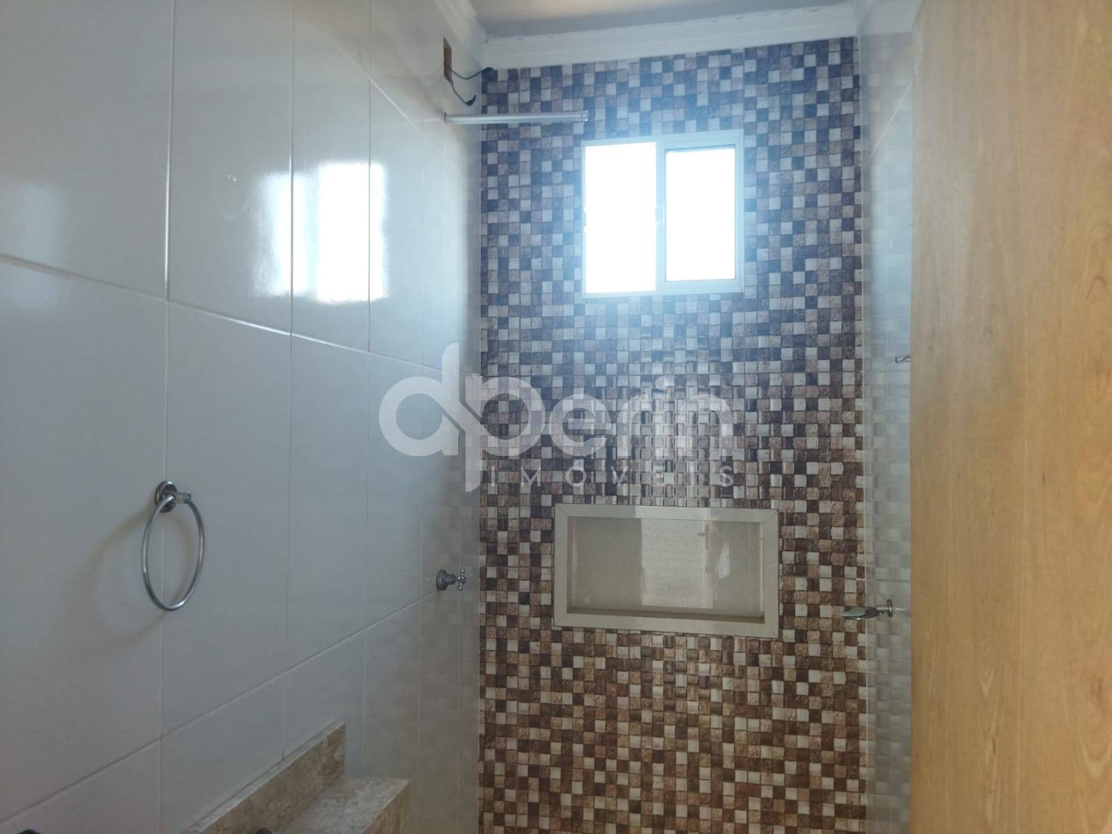 Casa à venda com 2 quartos, 100m² - Foto 16