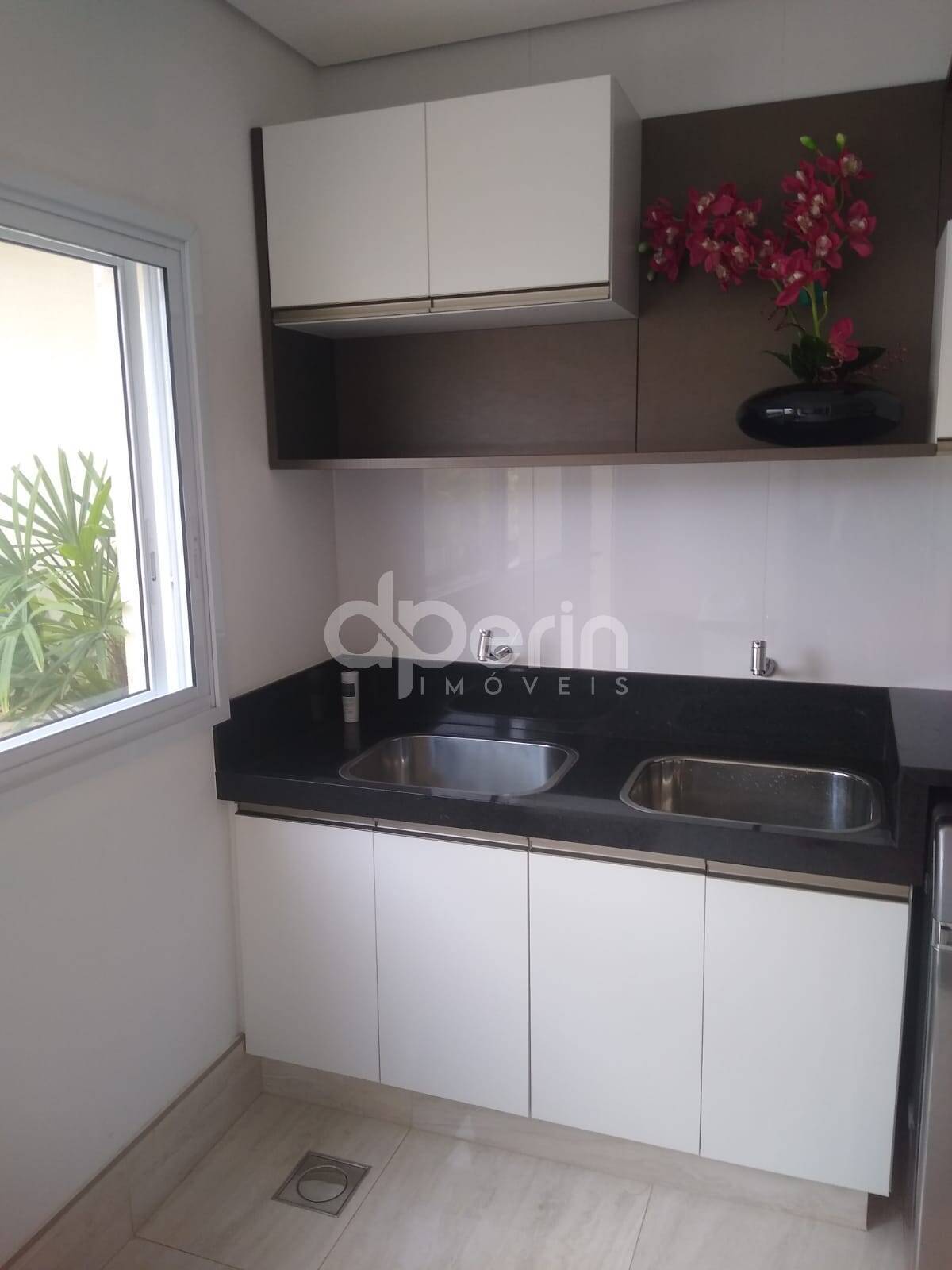 Casa à venda com 4 quartos, 900m² - Foto 14