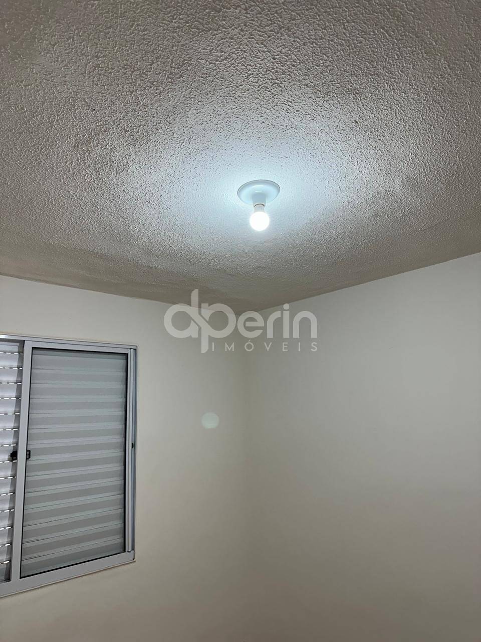 Apartamento à venda com 2 quartos, 40m² - Foto 1