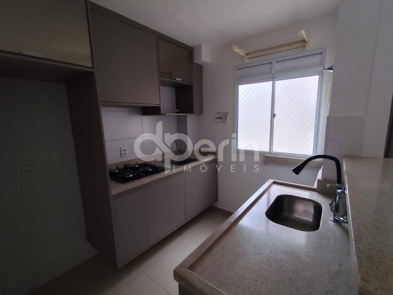 Apartamento à venda com 2 quartos, 40m² - Foto 1