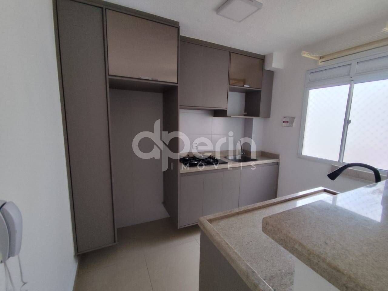 Apartamento à venda com 2 quartos, 40m² - Foto 2