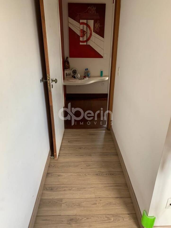 Apartamento à venda com 3 quartos, 170m² - Foto 11