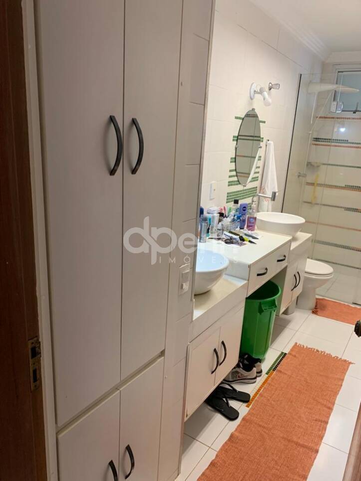 Apartamento à venda com 3 quartos, 170m² - Foto 19